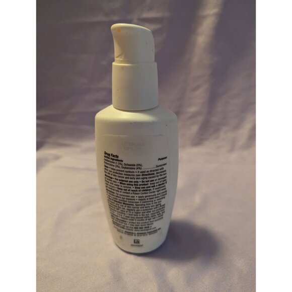 Neutrogena Oil-Free Moisture With Sunscreen SPF 15 Broad Spectrum 4 Fl Oz - Picture 2 of 2